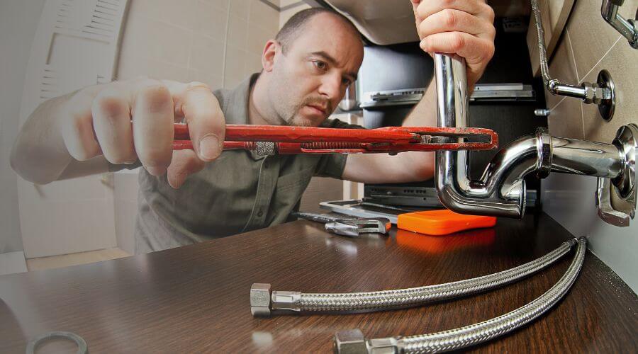 Professional clogged toilet repair in Boulder, WY